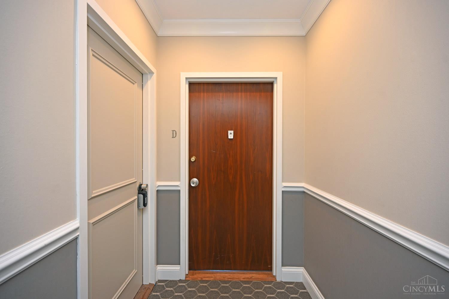 2401 Ingleside Avenue 6D