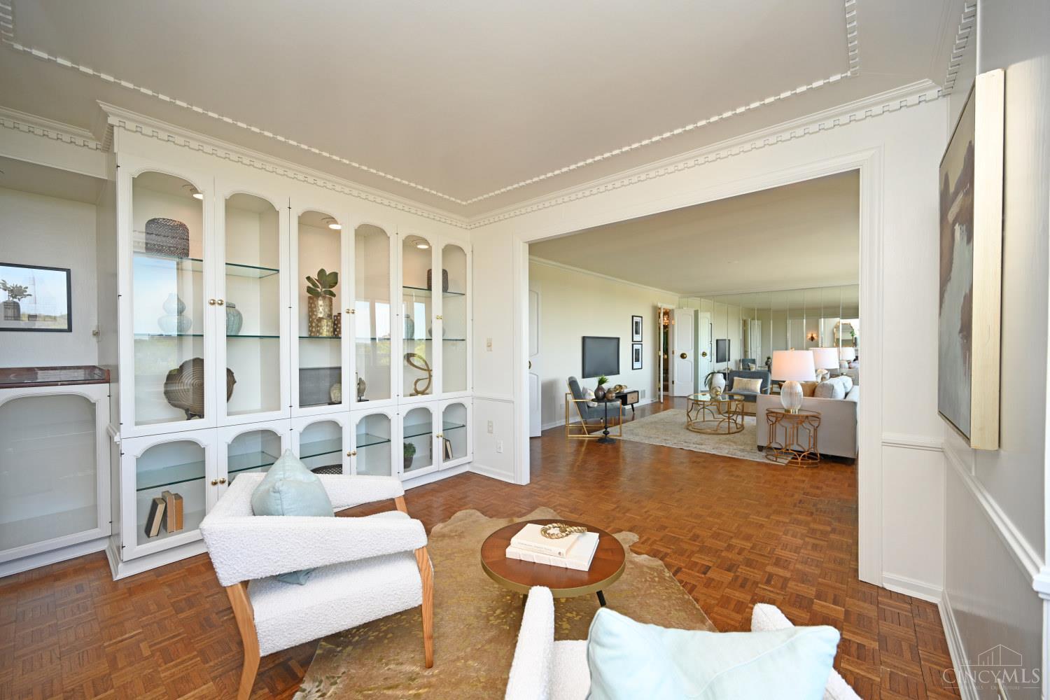 2401 Ingleside Avenue 6D