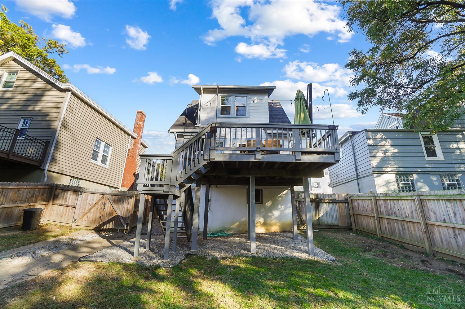 3869 Isabella Avenue