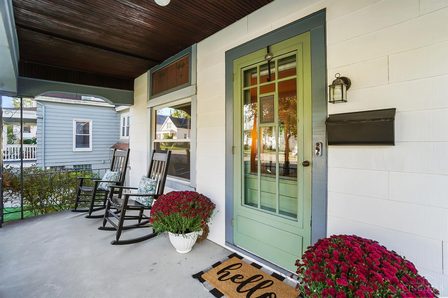 3869 Isabella Avenue