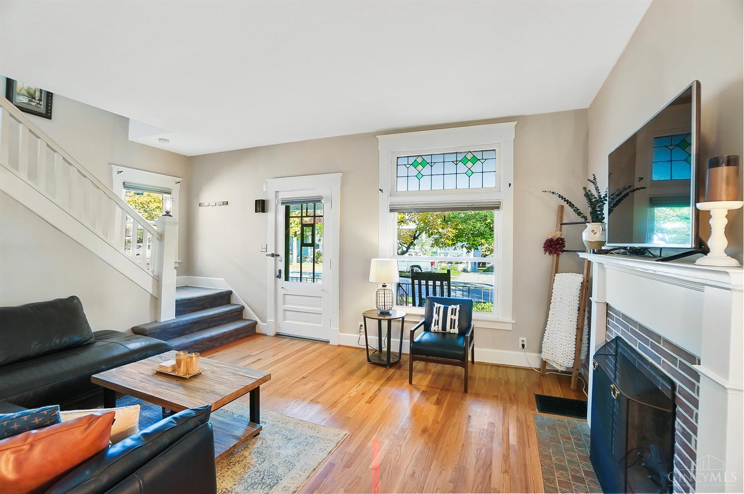 3869 Isabella Avenue