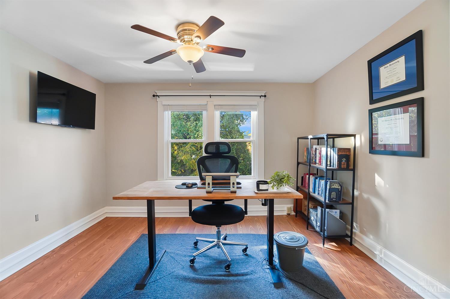 3869 Isabella Avenue