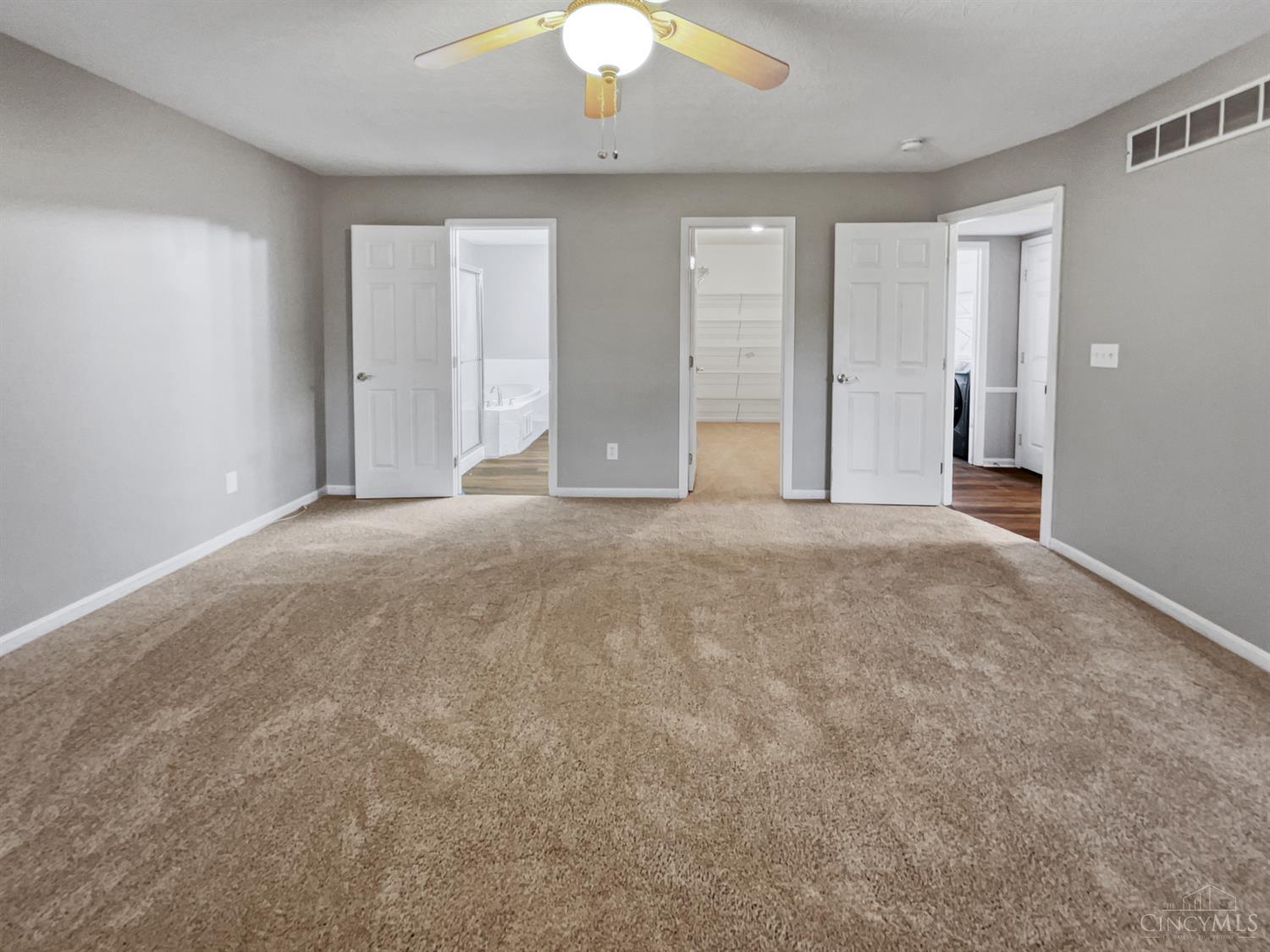 1194 E Glen Echo Lane