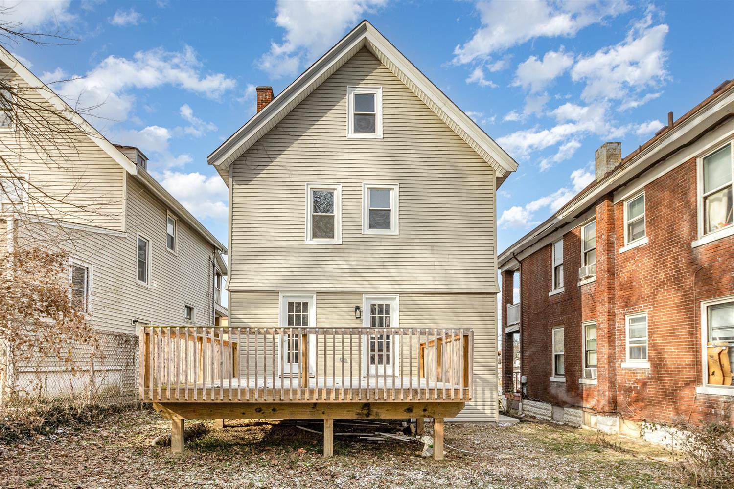 3476 Woodburn Avenue