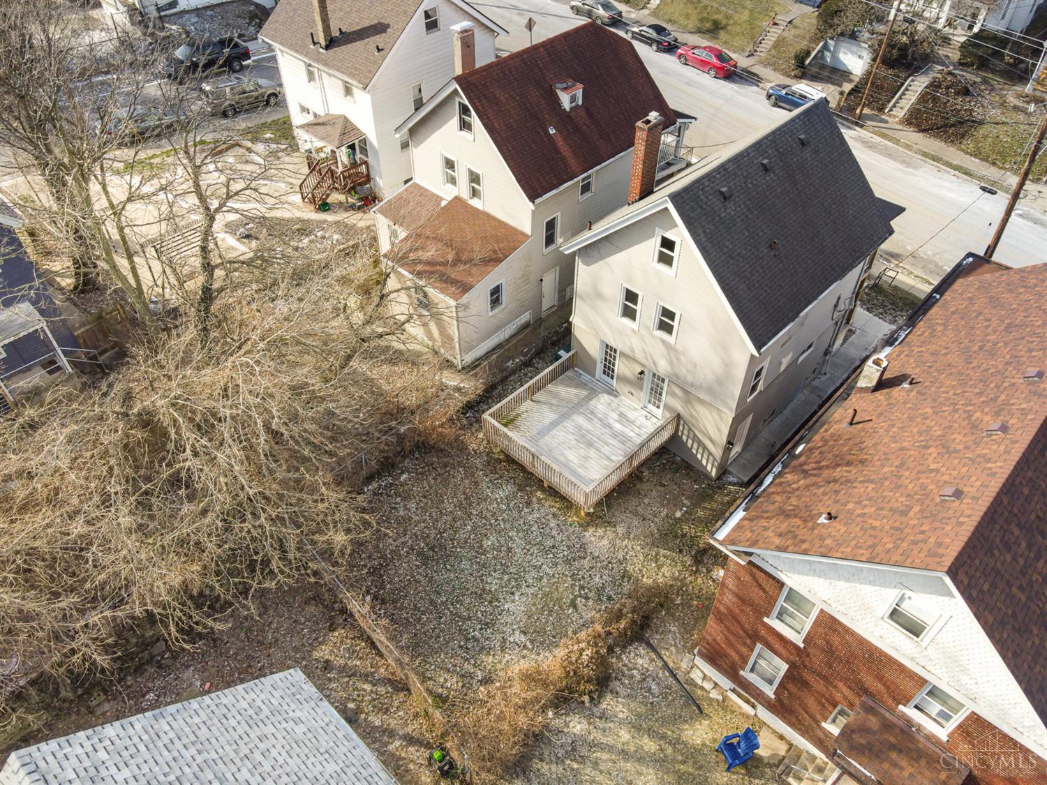 3476 Woodburn Avenue