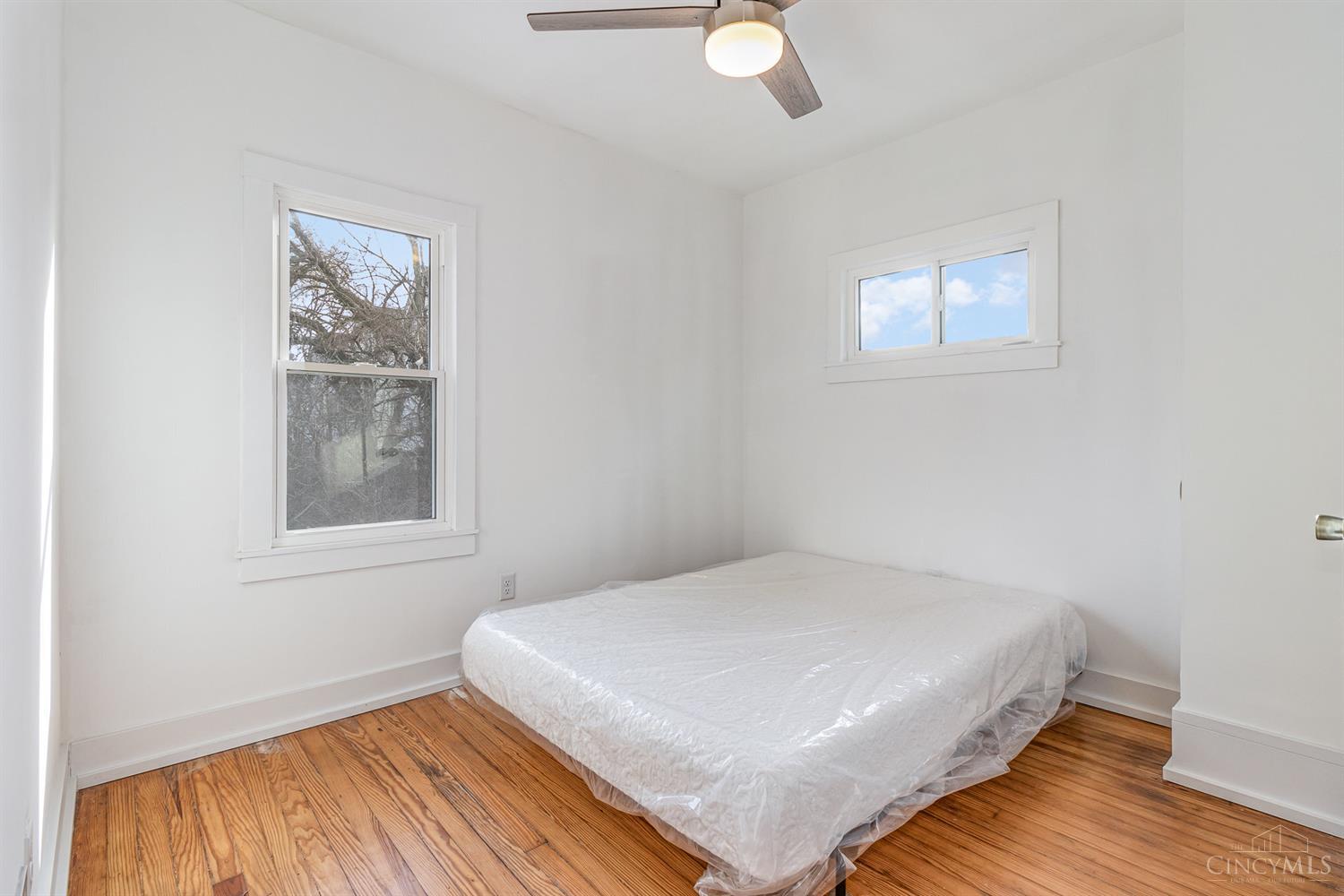 3476 Woodburn Avenue