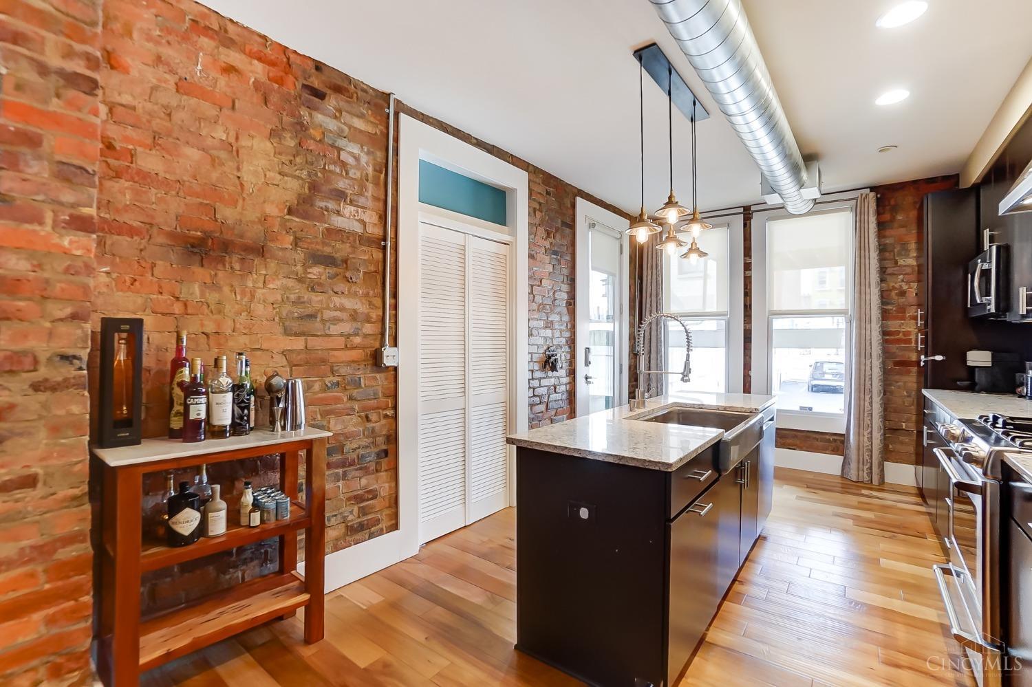 1223 Jackson Street 1