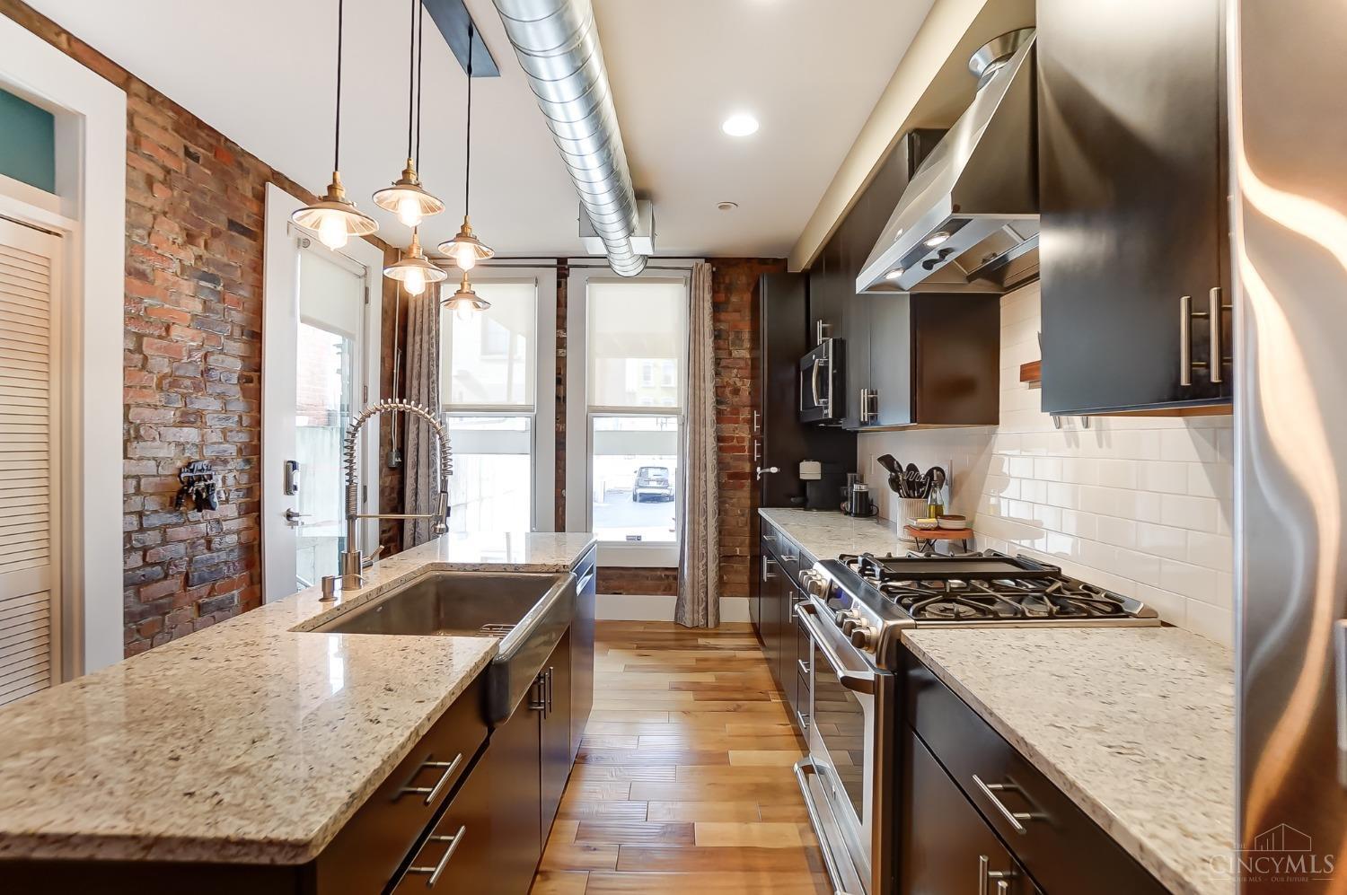 1223 Jackson Street 1