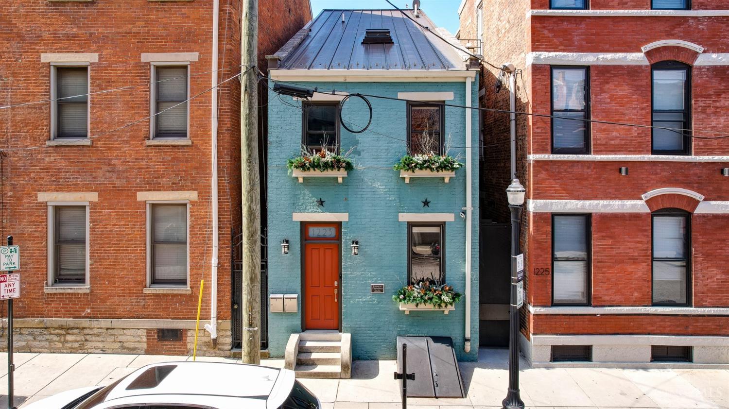 1223 Jackson Street 1