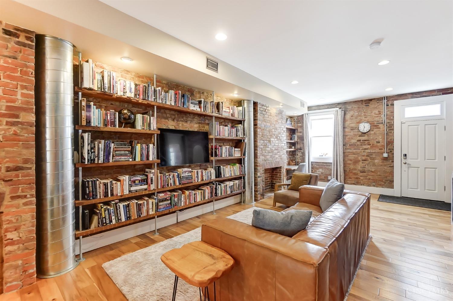 1223 Jackson Street 1