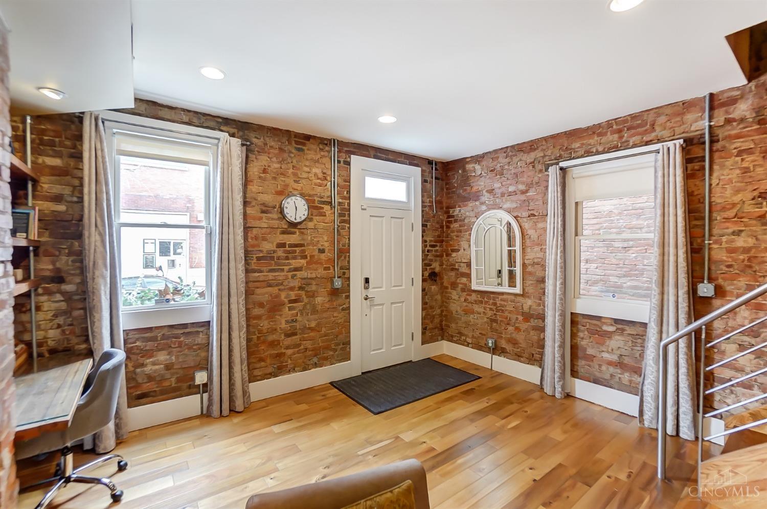 1223 Jackson Street 1