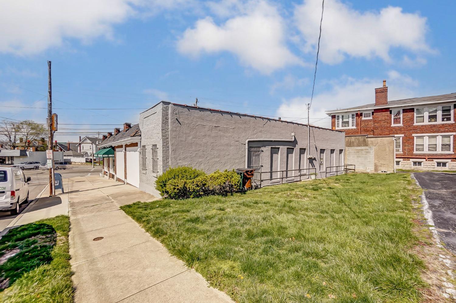 5230 Montgomery Road