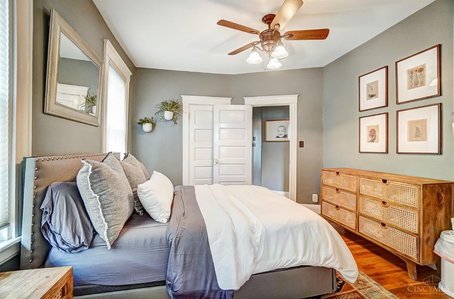 2437 Kenilworth Avenue