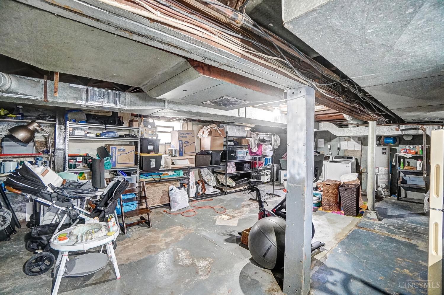 2437 Kenilworth Avenue