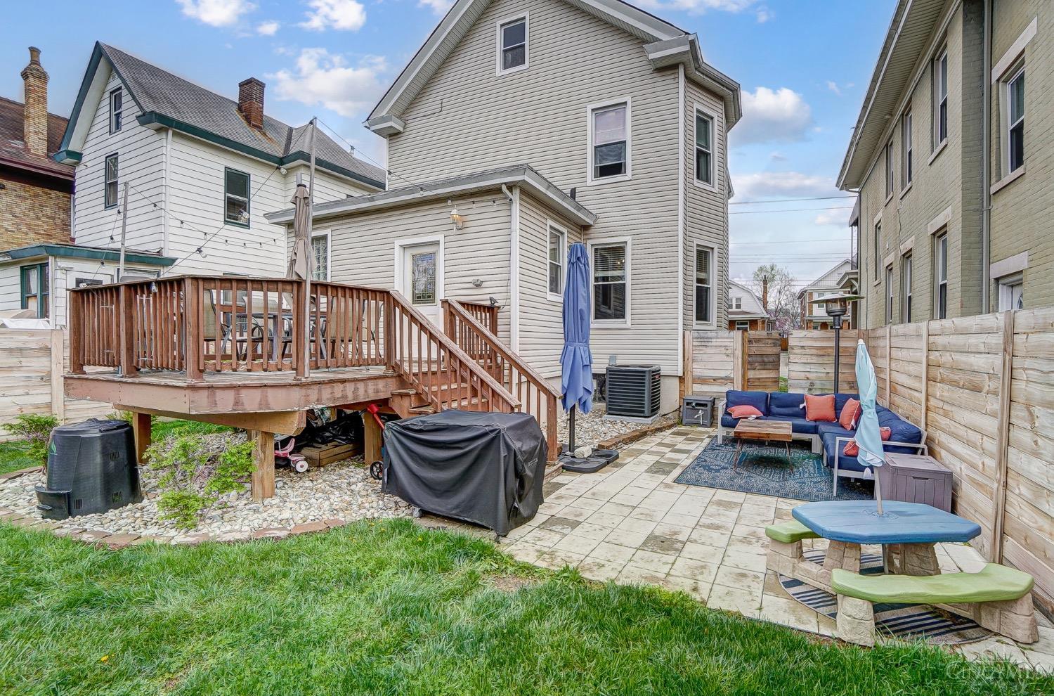 2437 Kenilworth Avenue