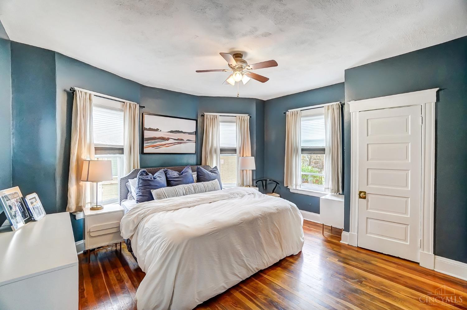 2437 Kenilworth Avenue