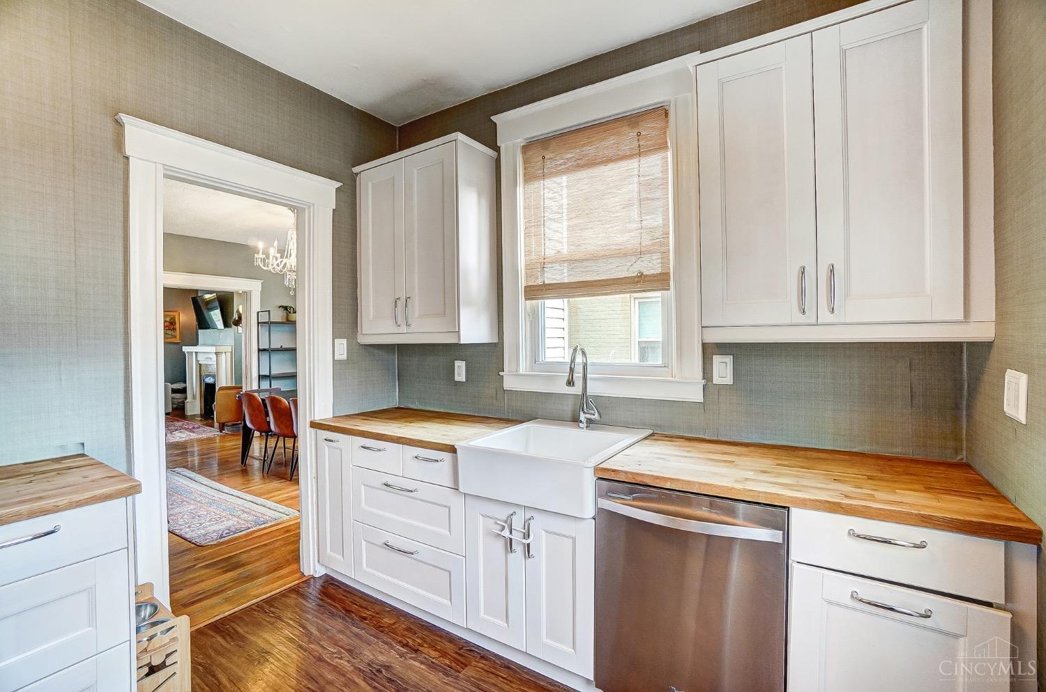 2437 Kenilworth Avenue