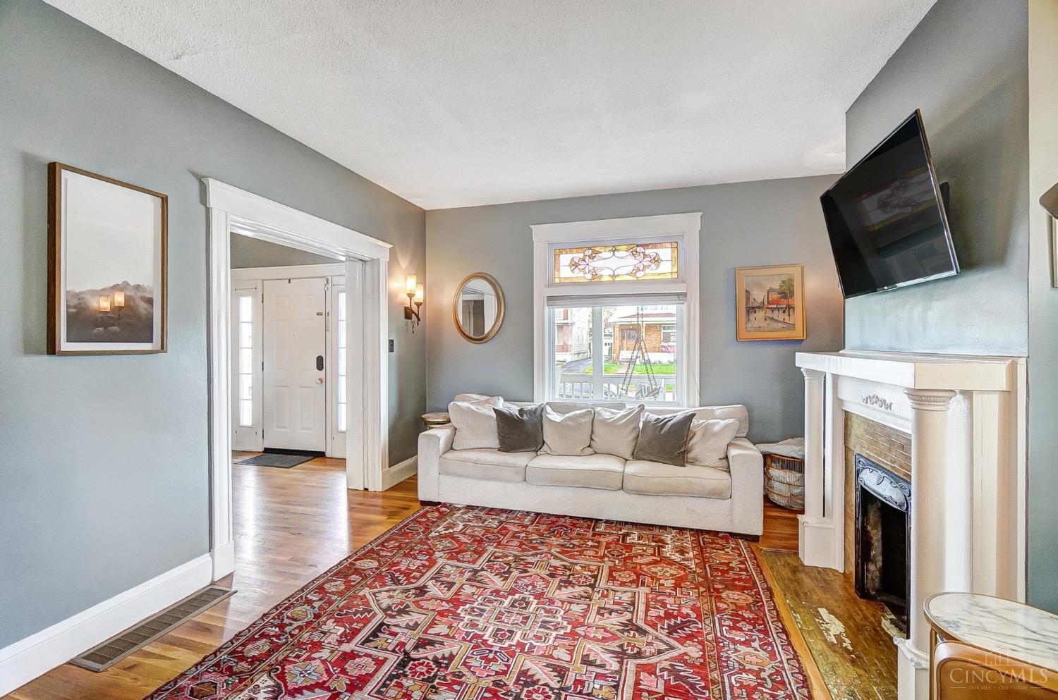 2437 Kenilworth Avenue