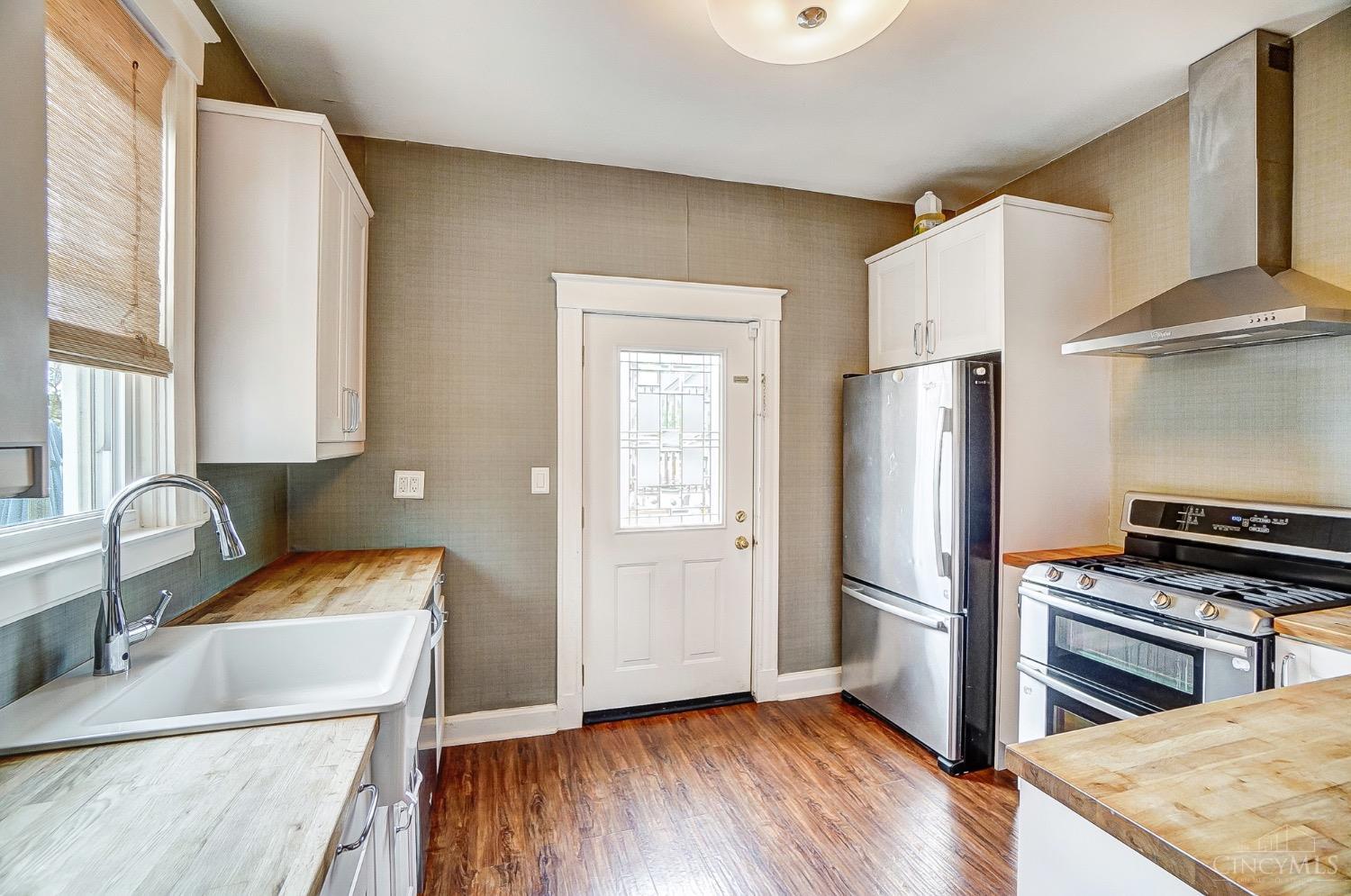 2437 Kenilworth Avenue