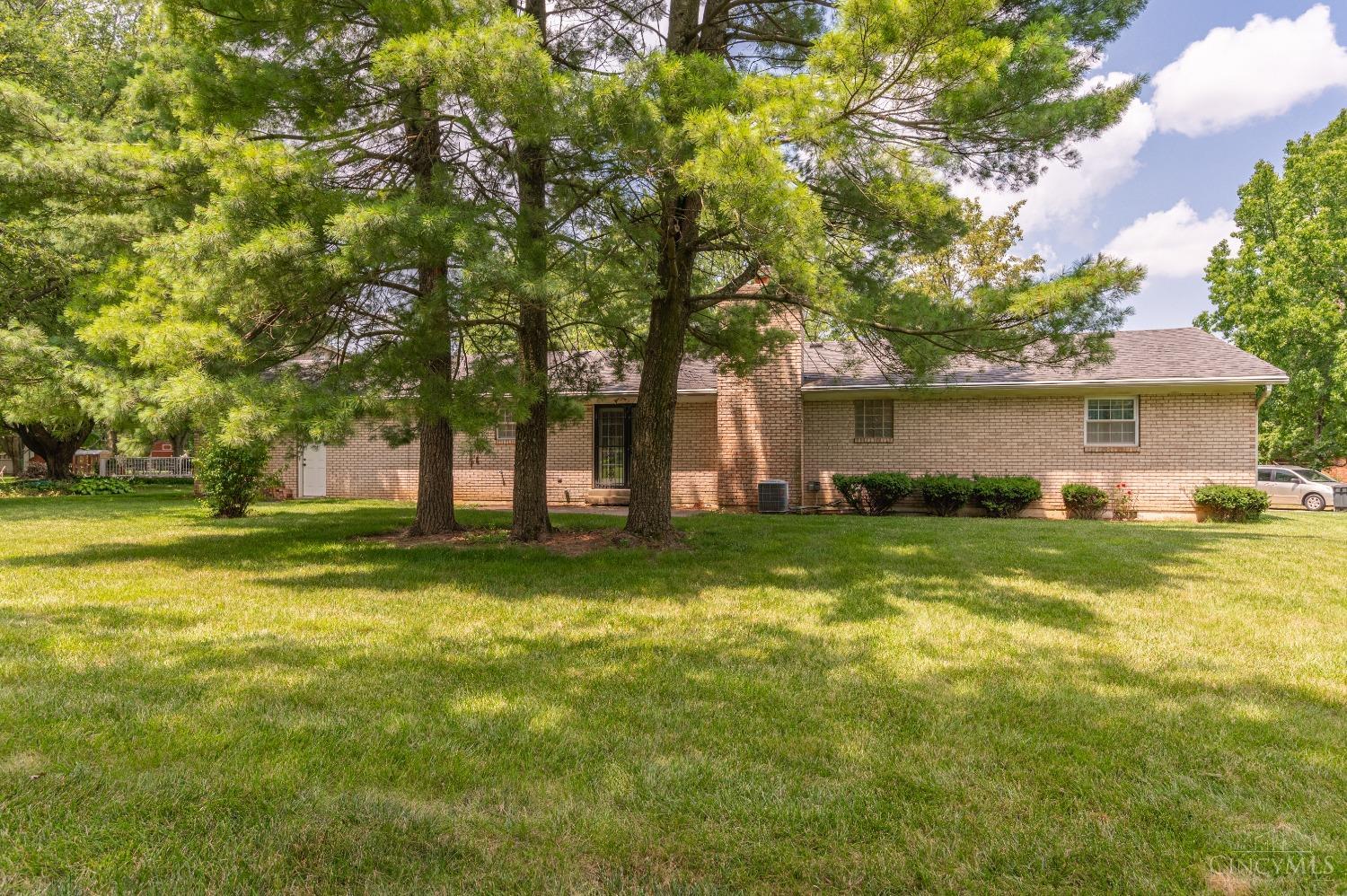 7597 Lake Meadow Court