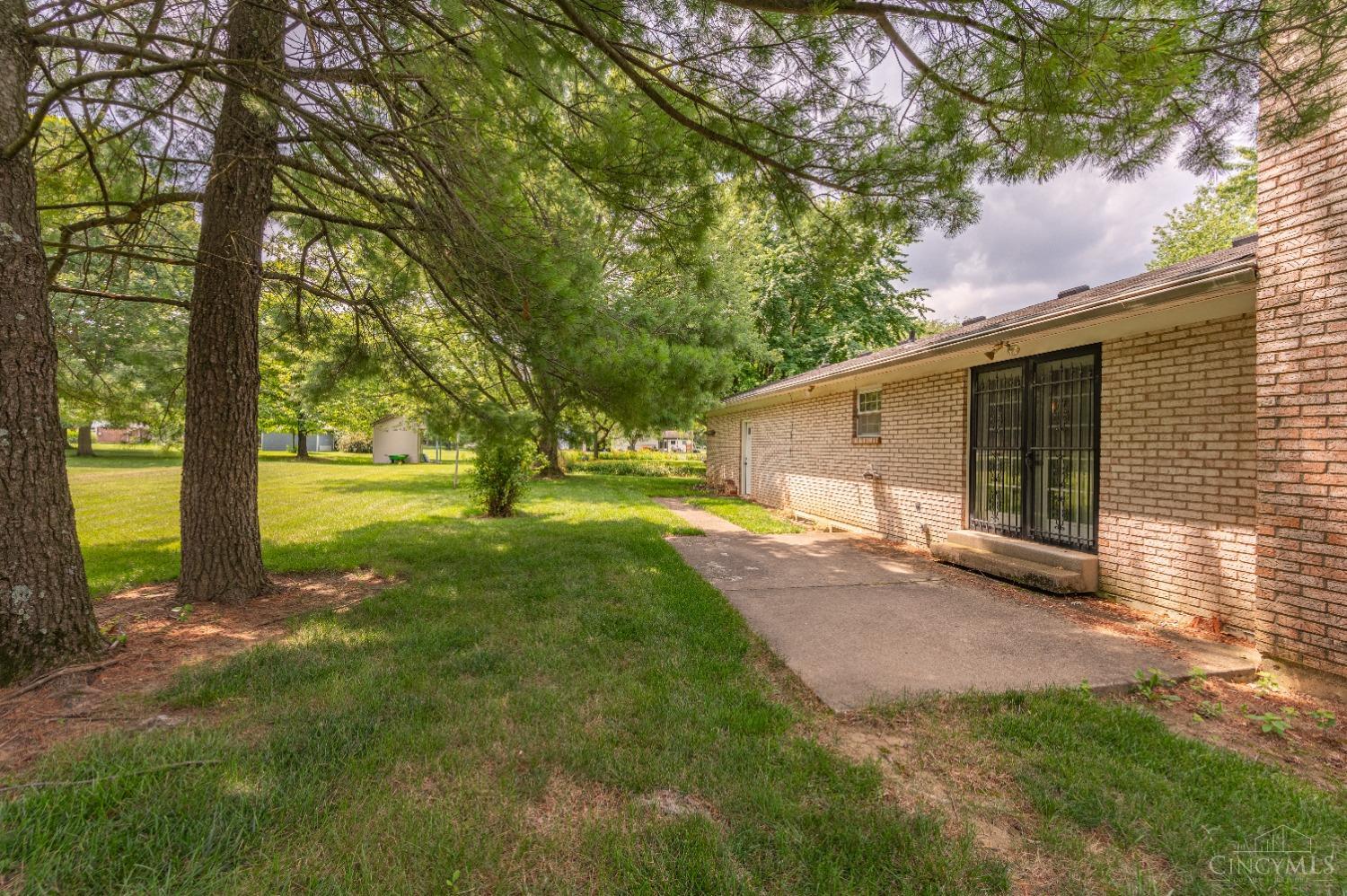 7597 Lake Meadow Court