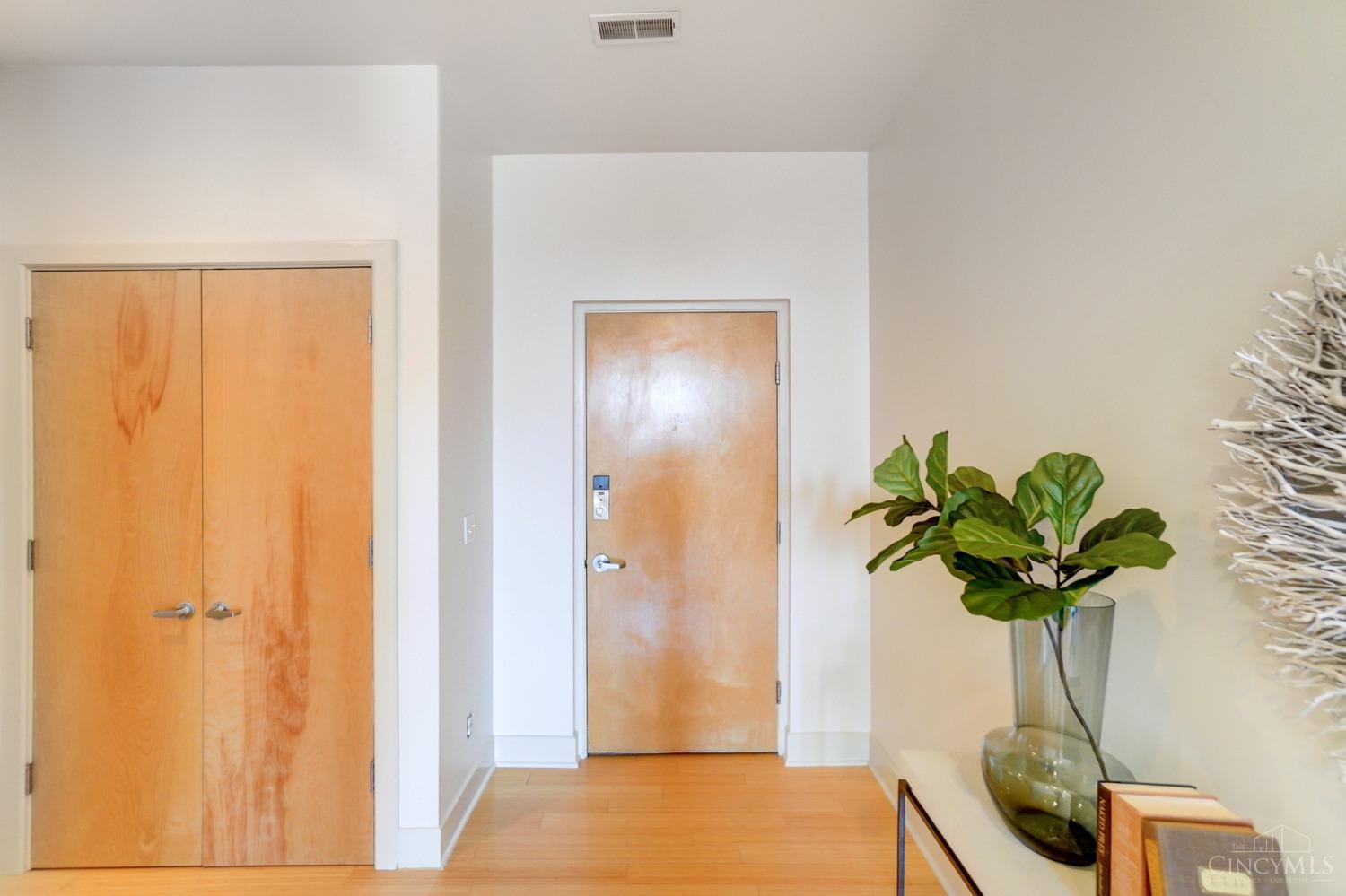 621 Main Street 6A