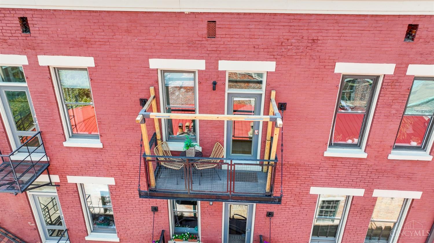 621 Main Street 6A