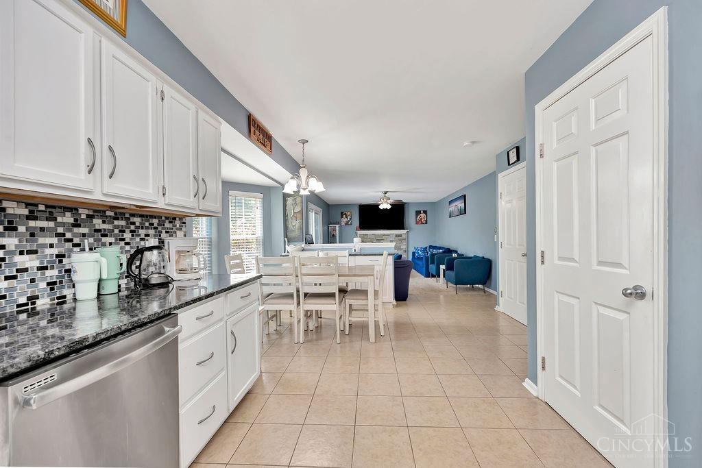 7136 Zenith Court