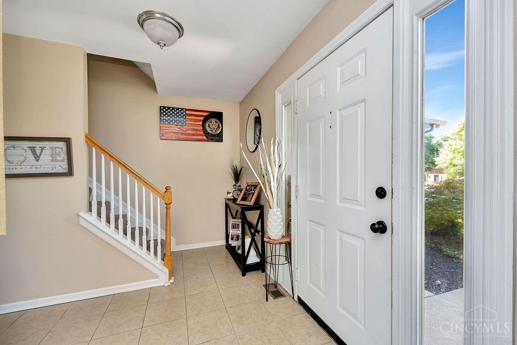 7136 Zenith Court