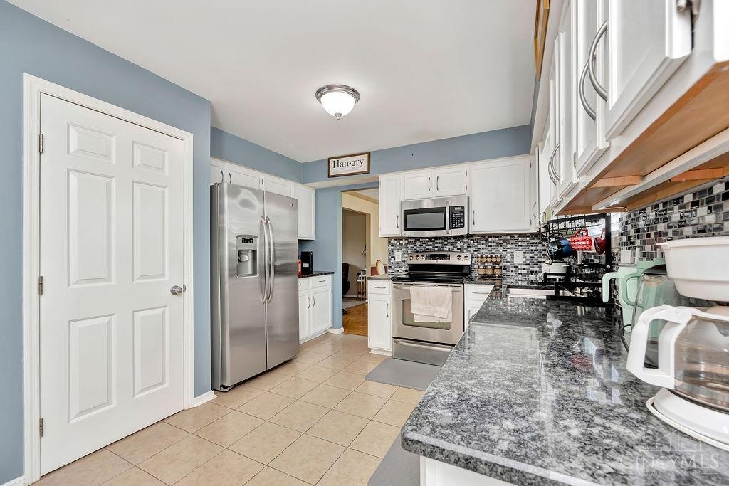 7136 Zenith Court