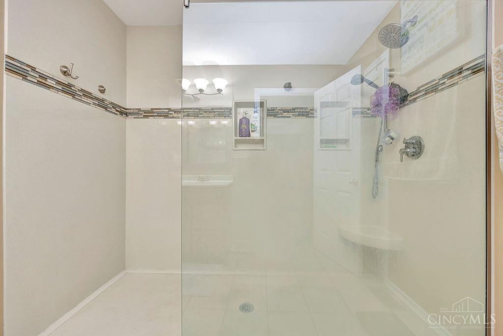 7136 Zenith Court