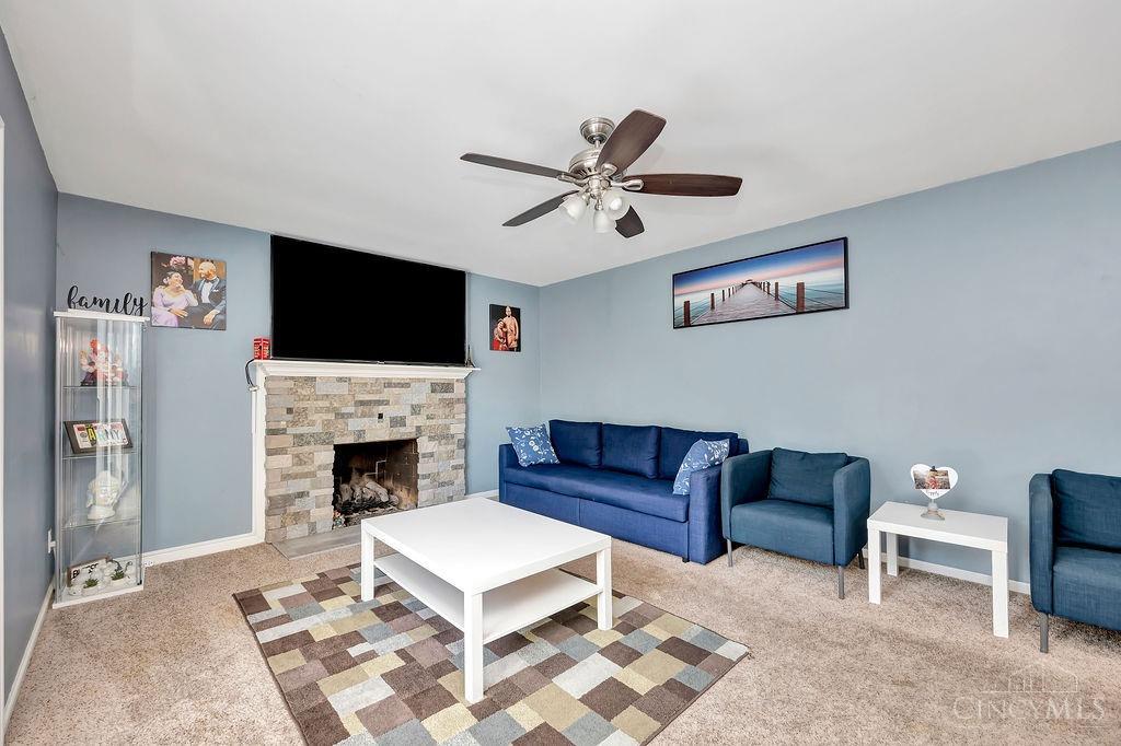 7136 Zenith Court