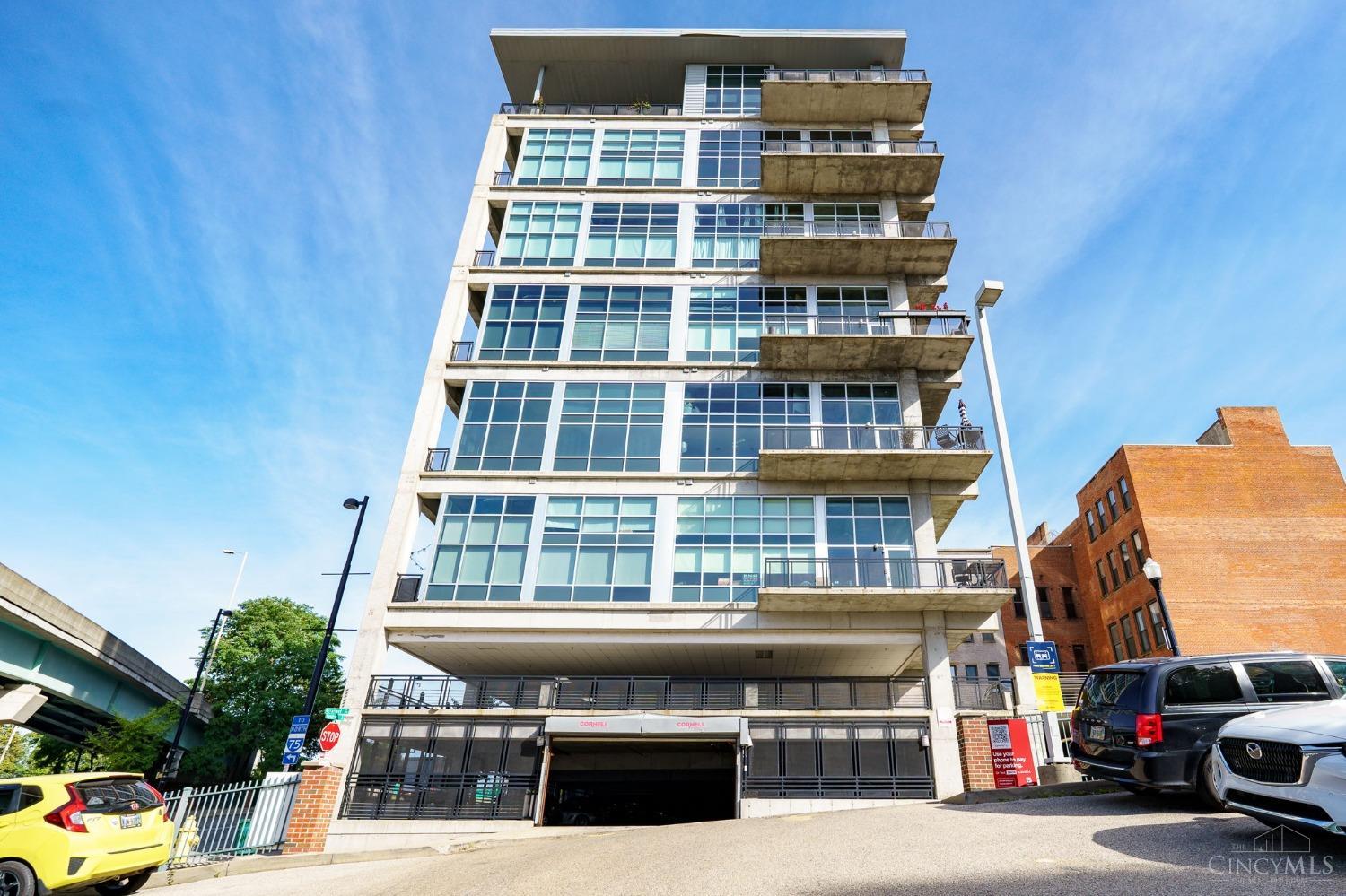 353 W Fourth Street 308