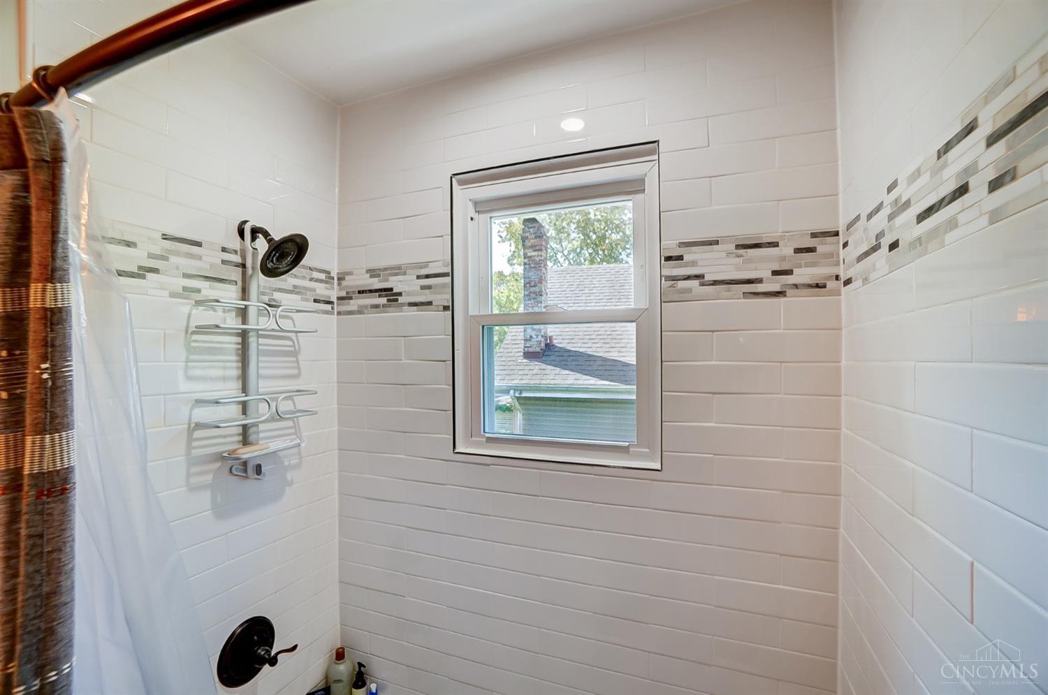 4851 Greenwood Terrace