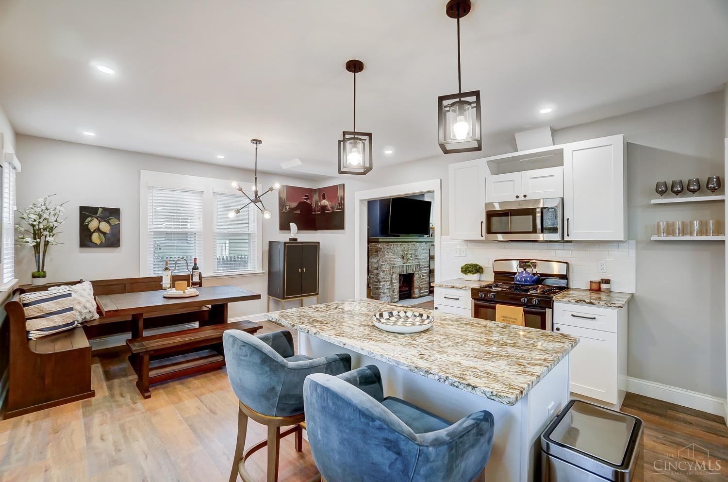 4851 Greenwood Terrace