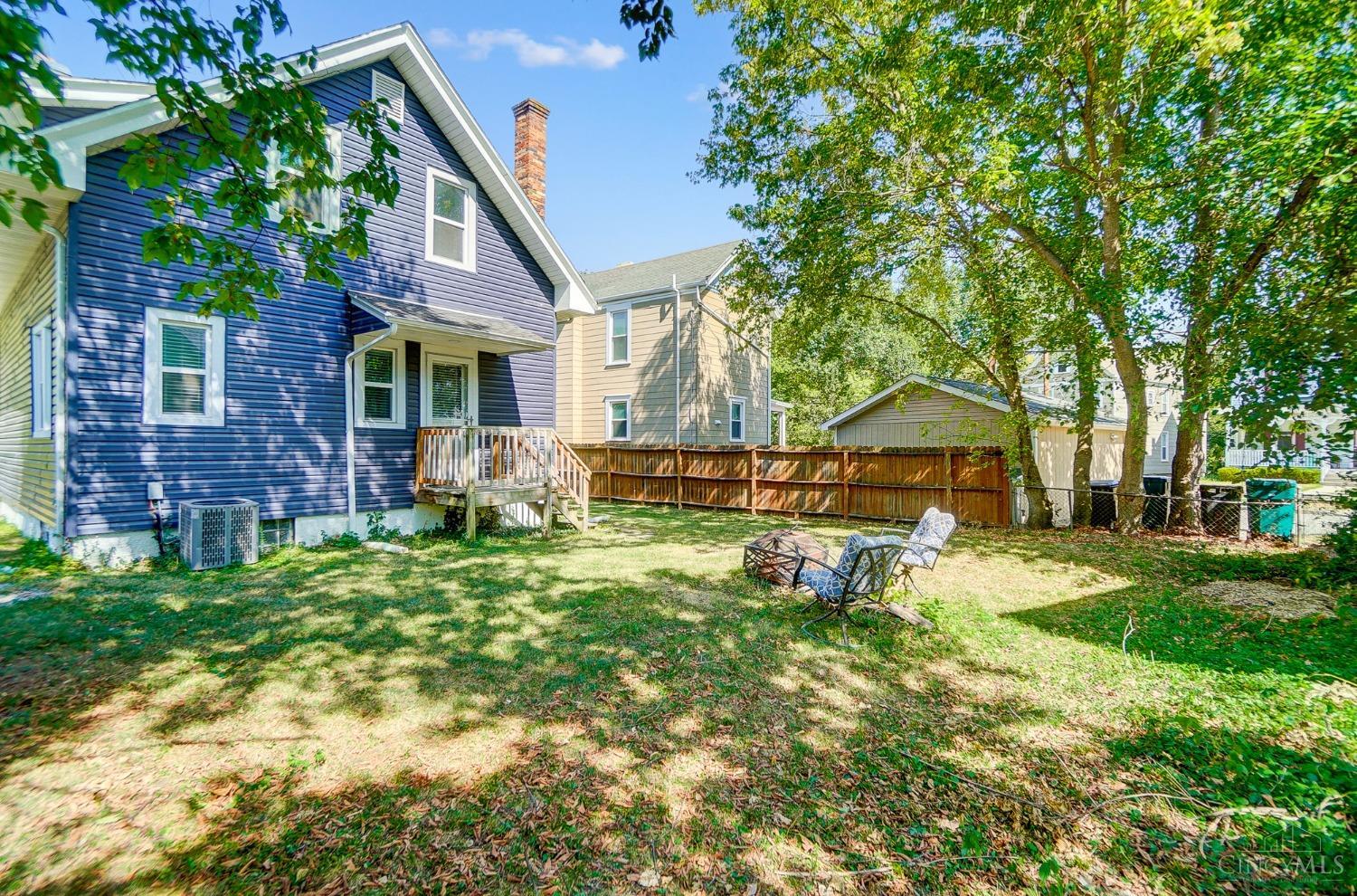 4851 Greenwood Terrace