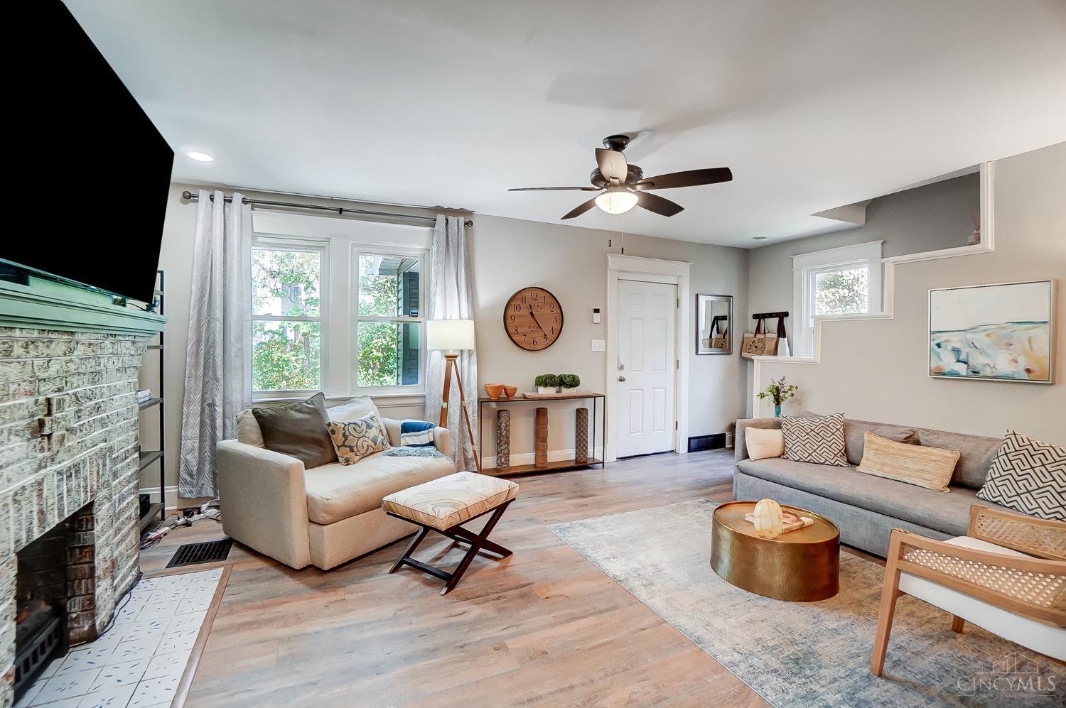 4851 Greenwood Terrace