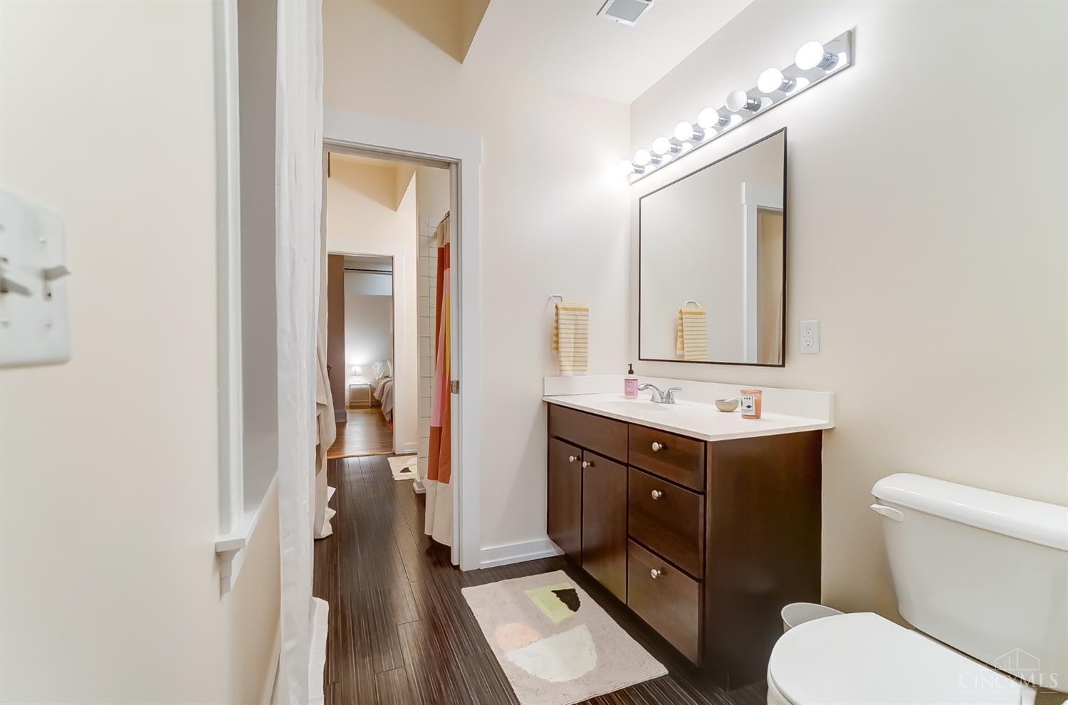 1415 Vine Street 205