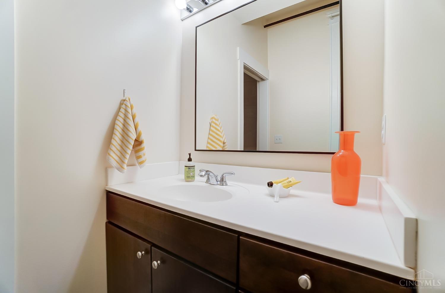 1415 Vine Street 205