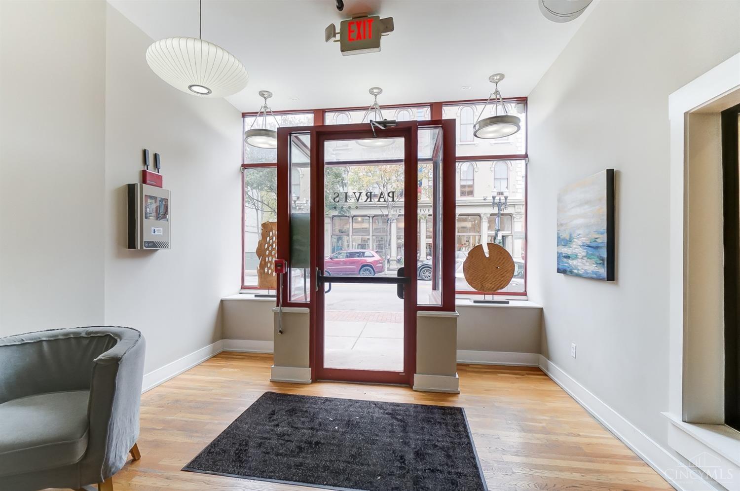 1415 Vine Street 205