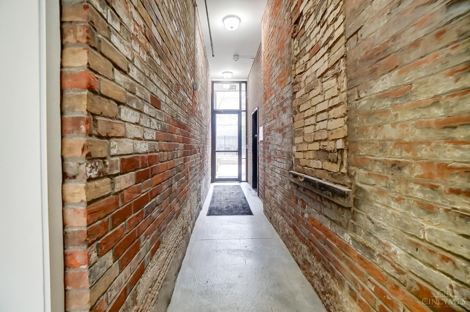 1415 Vine Street 205