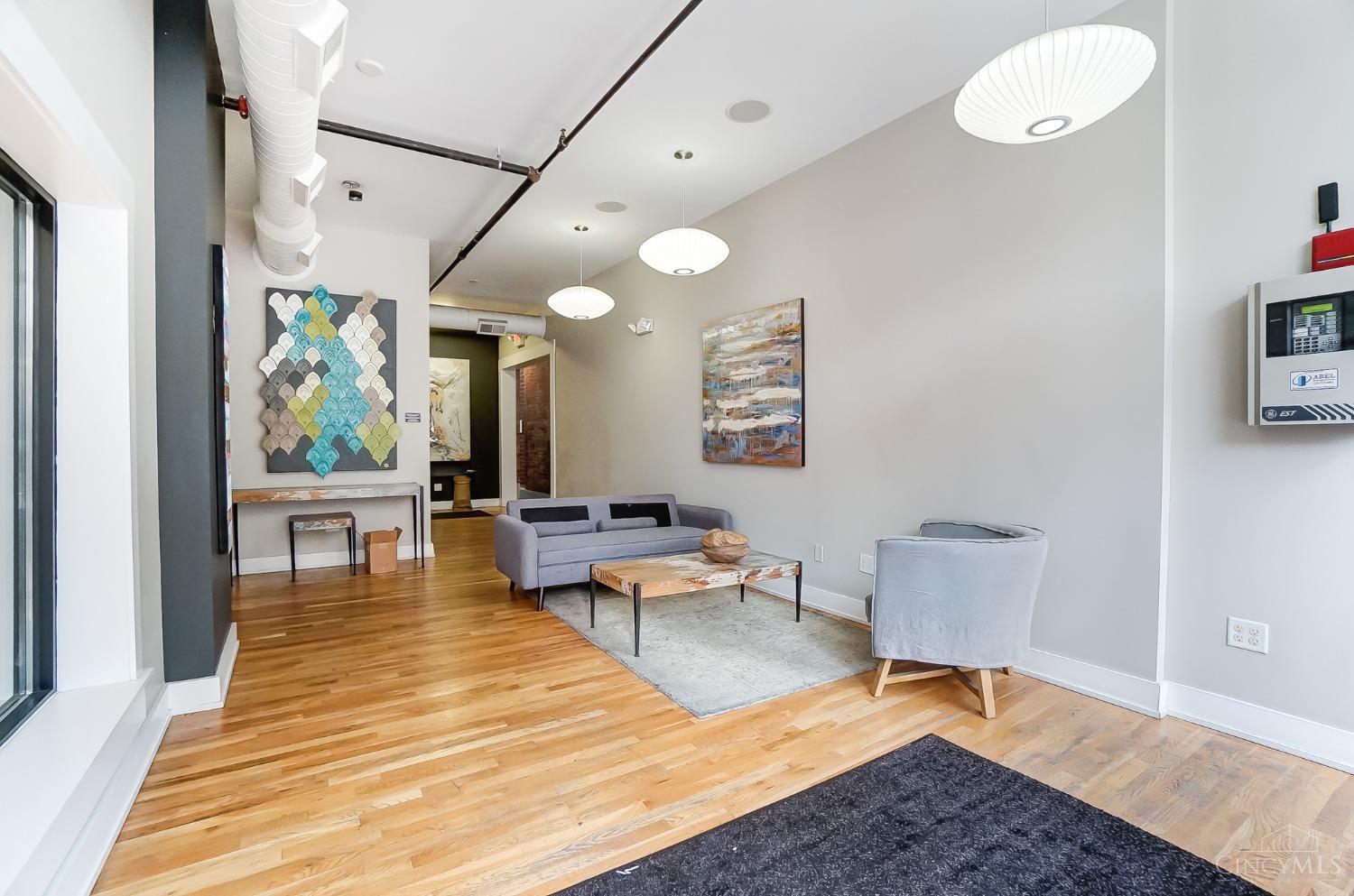 1415 Vine Street 205