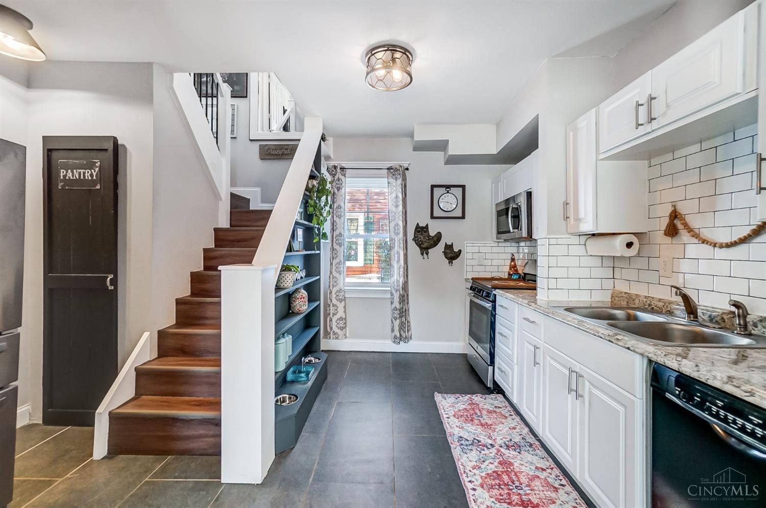 2102 Sutton Road