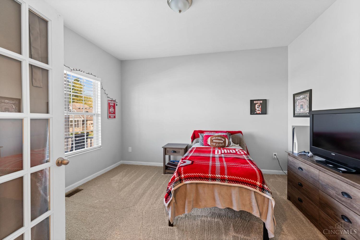 8101 Guthrie Lane