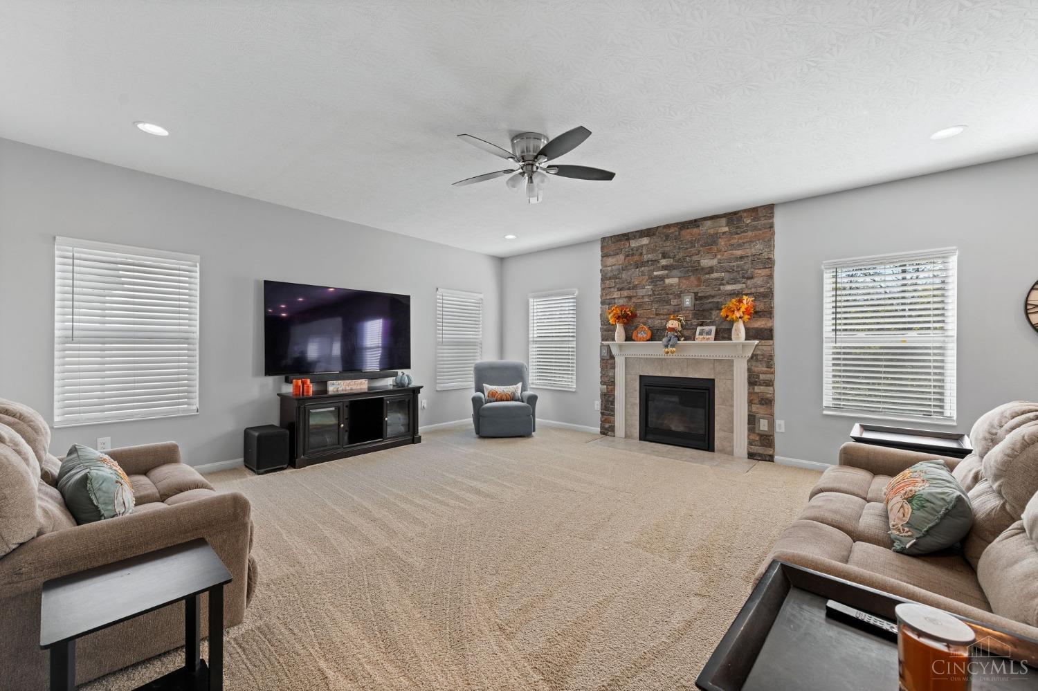 8101 Guthrie Lane