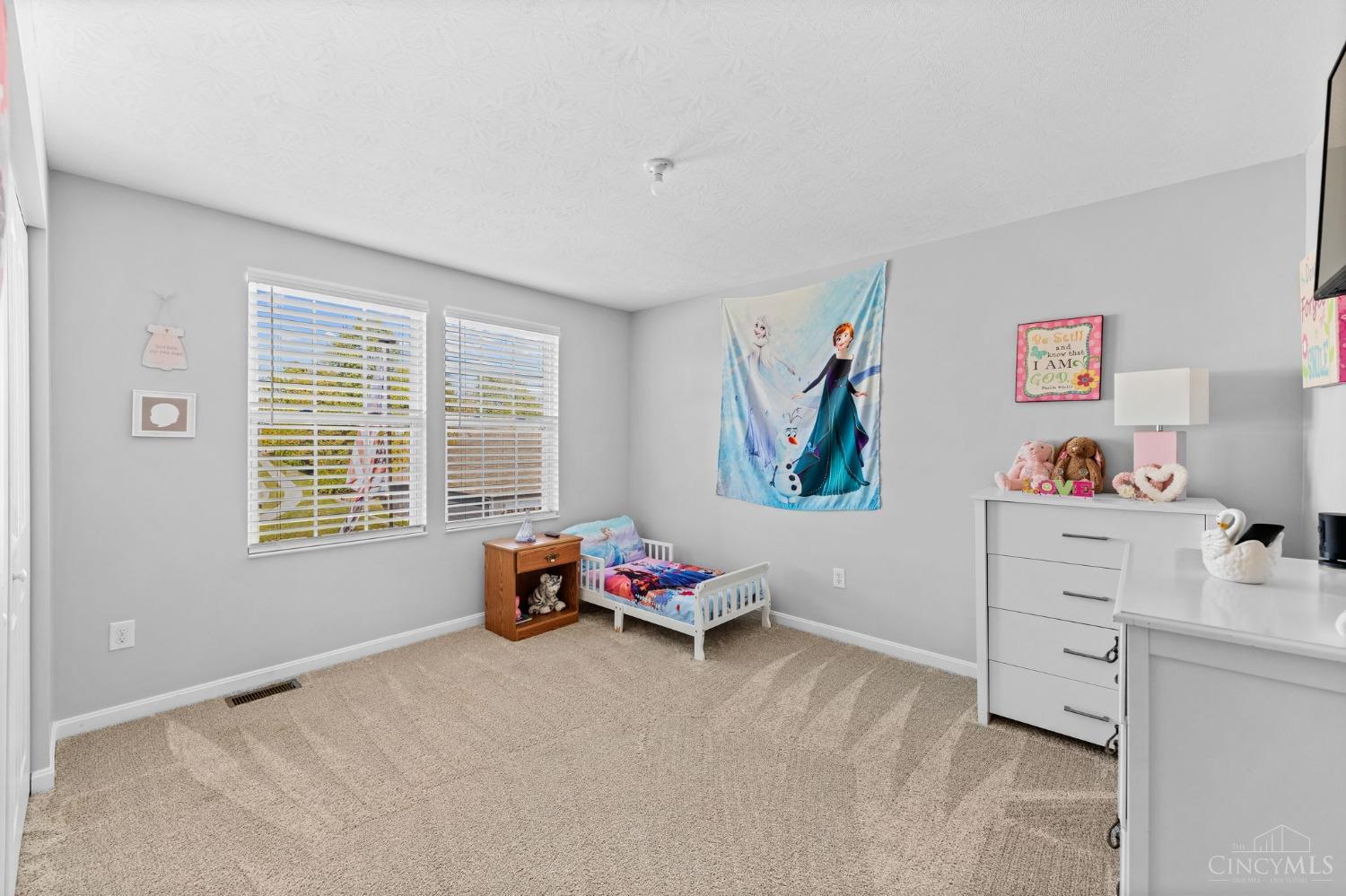 8101 Guthrie Lane