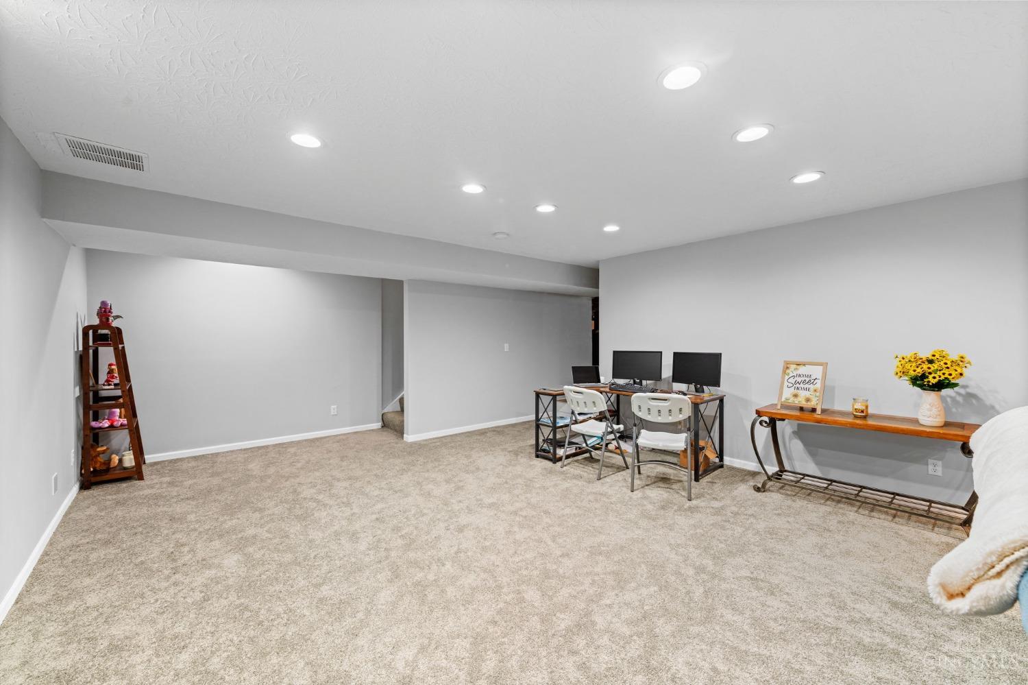 8101 Guthrie Lane