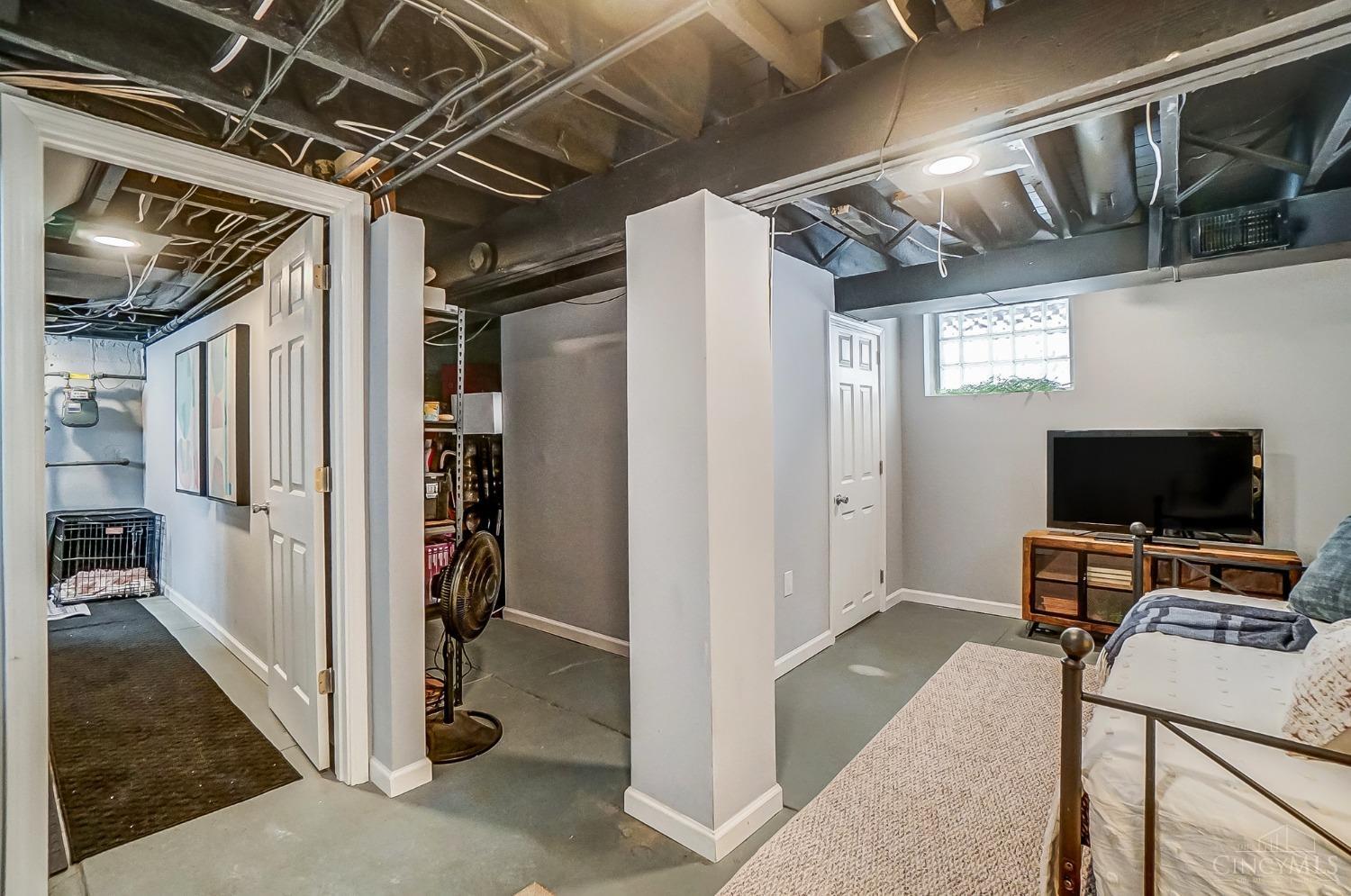 4330 Watterson Street