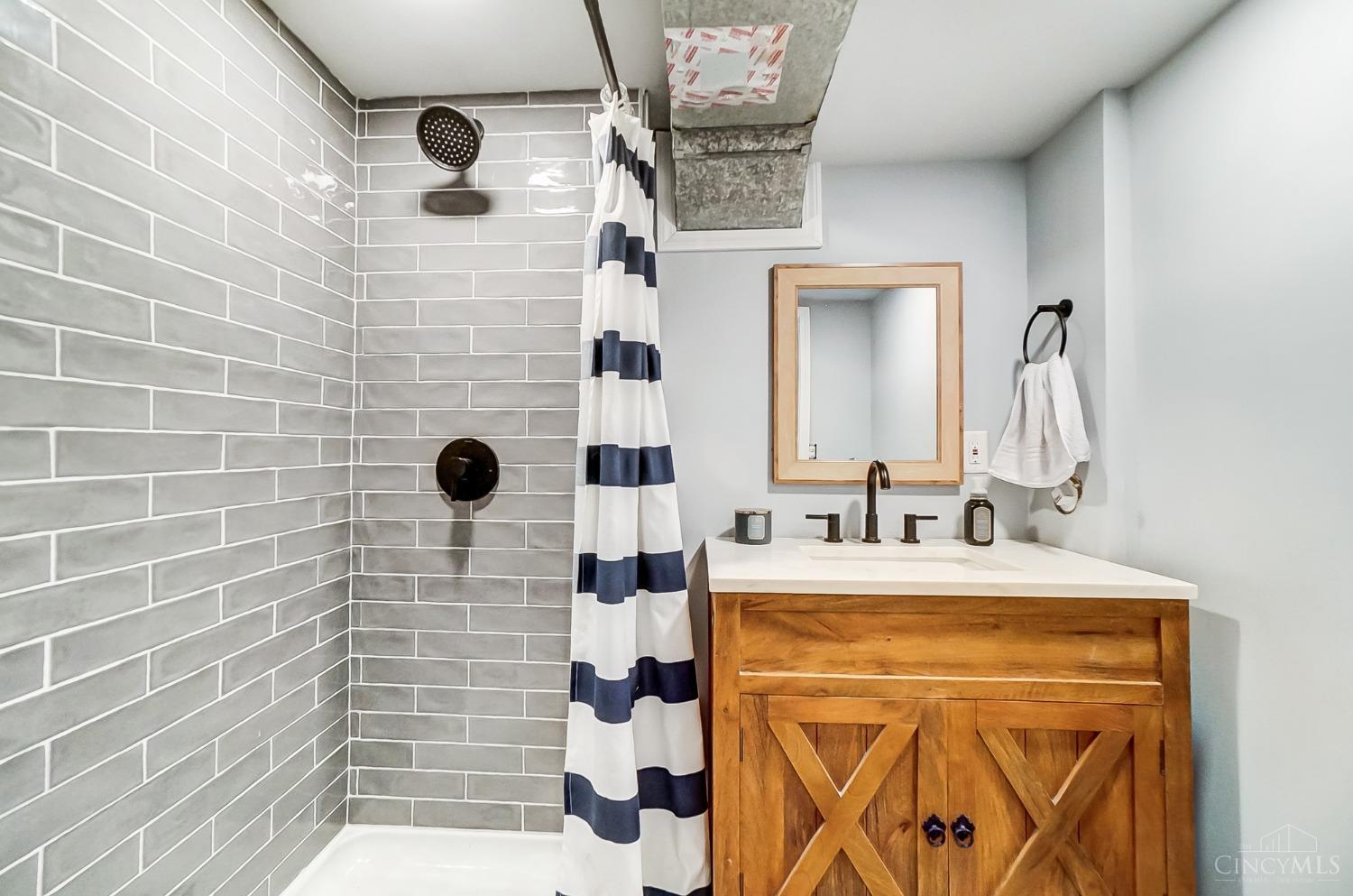 4330 Watterson Street