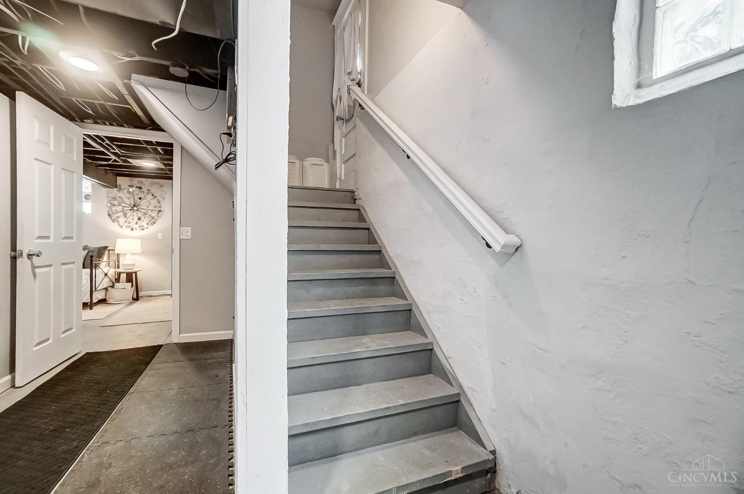 4330 Watterson Street